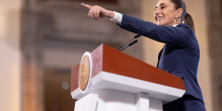 PRESIDENTA CLAUDIA SHEINBAUM: ARANCELES SE PAUSAN UN MES; SE ESTABLECERÁN MESAS DE TRABAJO CON EL GOBIERNO DE EUA EN MATERIA DE SEGURIDAD Y COMERCIO