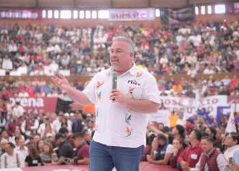 Con participación masiva, Morena arranca afiliación en Michoacán