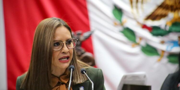 La inscripción de la leyenda “Claudia Sheinbaum Pardo, Primera Presidenta de México” reivindica el papel de las mujeres en la lucha por la igualdad: Nalleli Pedraza