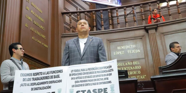 Lleva Barragán al Congreso exigencia para regresar pagos en efectivo a las ventanillas de finanzas