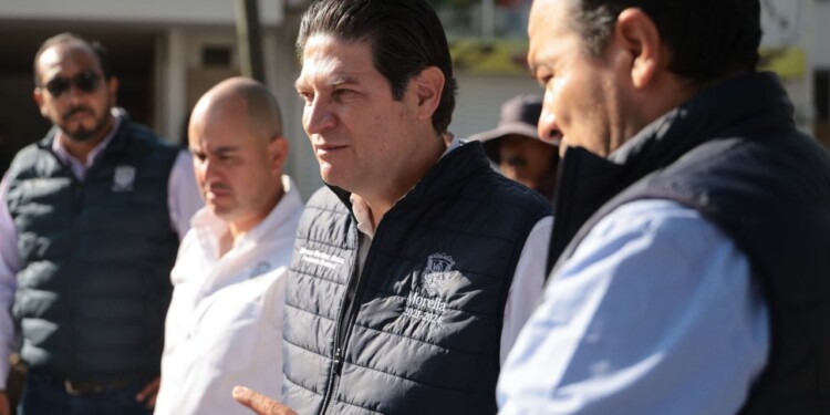 Gobierno de Alfonso Martínez mejora colector pluvial de avenida Camelinas