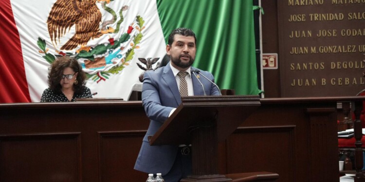 Octavio Ocampo propone fortalecer la lucha anticorrupción en Michoacán
