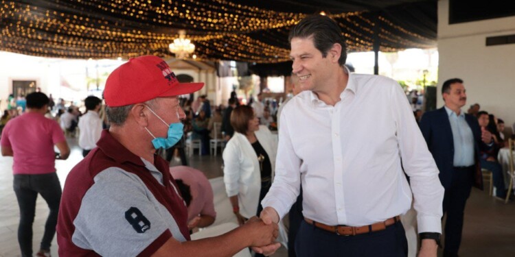 Gobiernos de Alfonso Martínez, los que más han apoyado a Sindicato de Limpia y Transporte