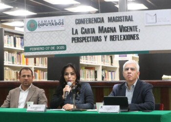 Imparten en San Lázaro la conferencia magistral “La Carta Magna vigente; perspectivas y reflexiones”