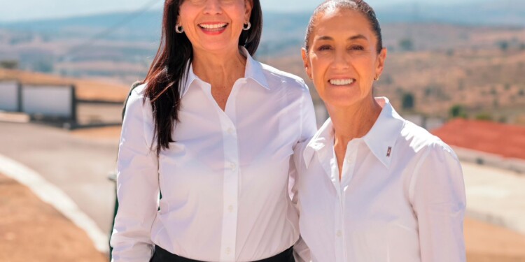 Sheinbaum destina más de medio millón de becas estudiantiles para Michoacán: SEE