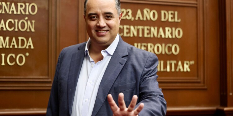 Acceso equitativo a la salud, demanda que debe ser atendida: Adriana Campos