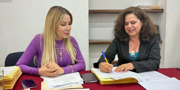 Segundo Parlamento de Mujeres 2025 avanza en su proceso de selección; Jurado Calificador recibe documentación para iniciar su revisión