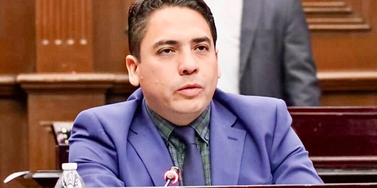 Por el desarrollo de Michoacán, Gobierno Digital fortalece las finanzas y busca acabar con la corrupción: Iván Vera