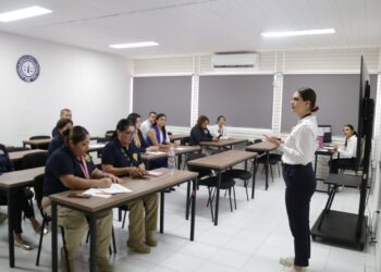 Promueve FGE el bienestar emocional para las personas servidoras públicas