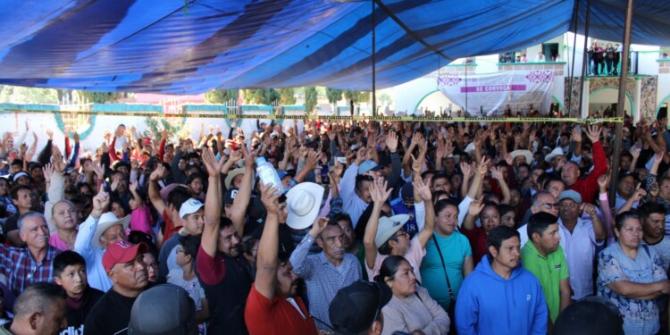 IEM REALIZA CONSULTA EN LA COMUNIDAD DE SAN FELIPE DE LOS ALZATI