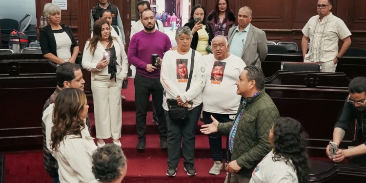 Congreso del Estado y STASPLE reconocen a sus trabajadores sindicalizados