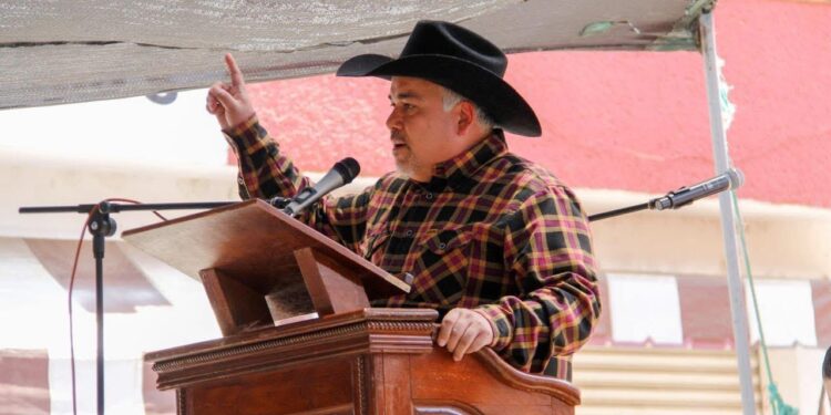 Audiencias ciudadanas de Bedolla, ejemplo de humanismo mexicano: Jesús Mora