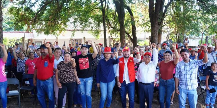 Participa Reyes Galindo en congresos municipales para llevar el proyecto transformador del PT a todo Michoacán