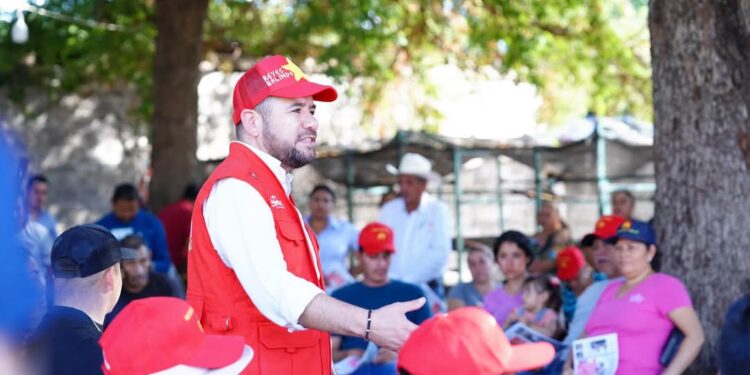 Participa Reyes Galindo en congresos municipales para llevar el proyecto transformador del PT a todo Michoacán