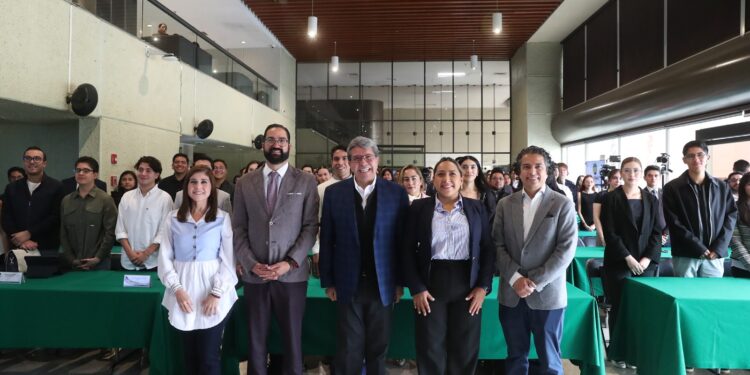 Capacitar a la juventud permitirá tener una generación del relevo con honestidad y una mejor clase política: diputado Ricardo Monreal Ávila