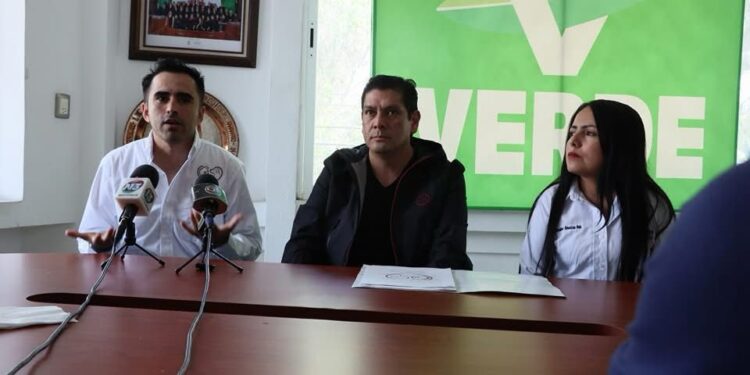 Sin Colores y sin Partidos A.C. Y PVEM se unen en defensa de los derechos animales