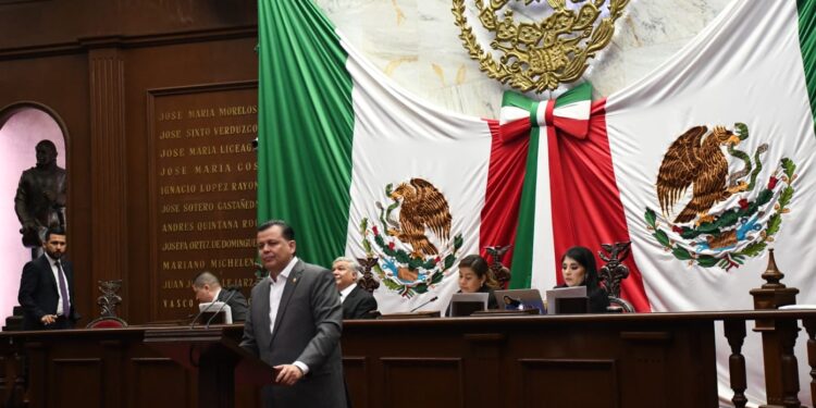 Propone Memo Valencia designación del fiscal general del Estado por elección popular