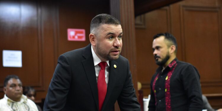 Reprocha Reyes Galindo que se haya desechado solicitud de desafuero del diputado federal Cuauhtémoc Blanco