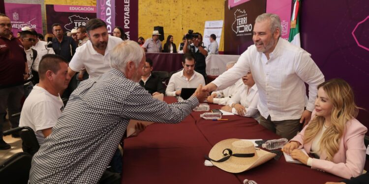 Educación, salud y acceso al agua, principales peticiones en Ciudad Hidalgo