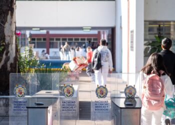 Ingreso a la Licenciatura como Médico Cirujano de la UMSNH, únicamente través del mérito académico