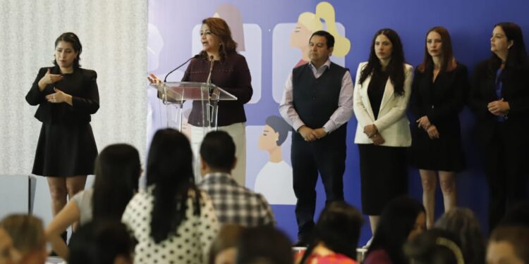 Servidoras públicas del Legislativo contribuyen sustancialmente a mejorar la vida de las michoacanas: Fabiola Alanís