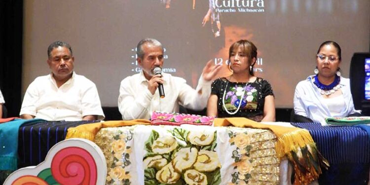 Paracho invita a su primer festival Textil