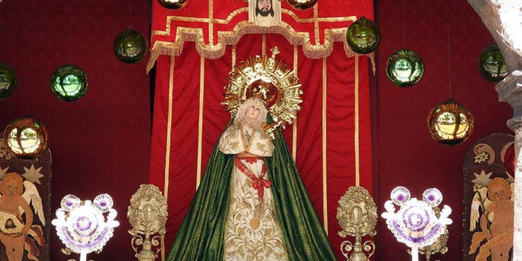 Con la inauguración del Altar de Dolores, en Pátzcuaro inicia formalmente la celebración de Semana Santa