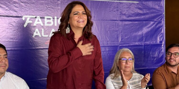 Llama Fabiola Alanís a acatar lo dispuesto por la Presidenta Claudia Sheinbaum rumbo a 2027