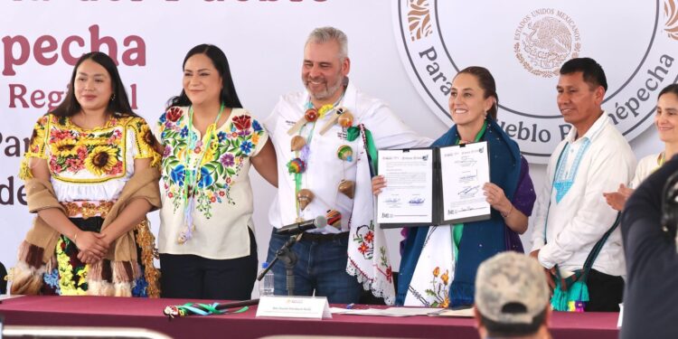 Sheinbaum honra su palabra desde la Meseta Purépecha: Bedolla