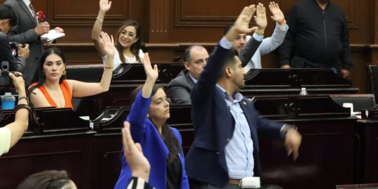 Legisladores fortalecen instituciones de Protección Civil en la entidad