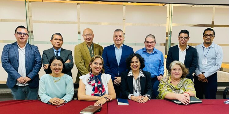 Importante el apoyo federal para dignificación docente: SEE