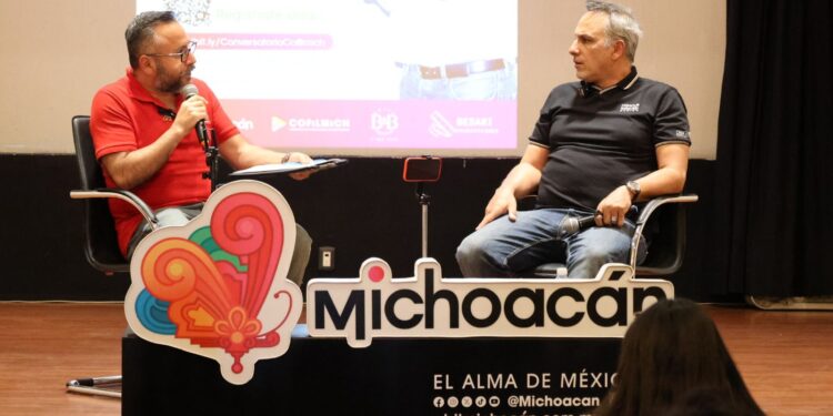 En Sectur, Julio Bracho comparte experiencia con actores michoacanos