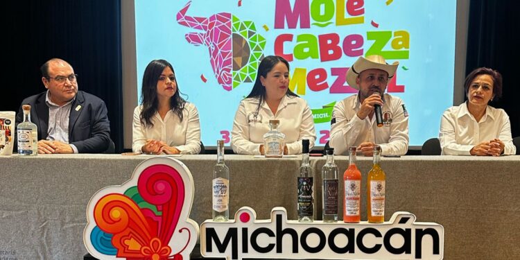 Ciudad Hidalgo anuncia tercera edición del Festival Mole, Cabeza y Mezcal