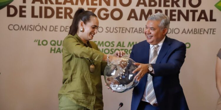 Congreso del Estado se compromete a atender política ambiental
