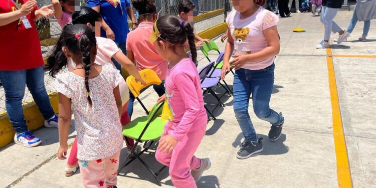 Celebran Día del Niño y la Niña en penales de Michoacán