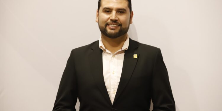 Se reincorpora Octavio Ocampo Córdova como diputado local de la 76 Legislatura