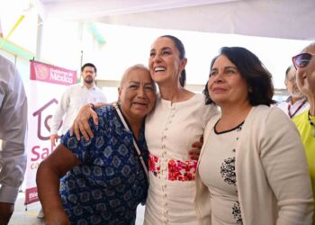 “ES EL PROGRAMA MÁS AMBICIOSO DE TODO EL MUNDO DE ATENCIÓN Y PREVENCIÓN A LA SALUD”: PRESIDENTA CLAUDIA SHEINBAUM ENCABEZA ASAMBLEA DE SALUD CASA POR CASA EN SAN LUIS POTOSÍ