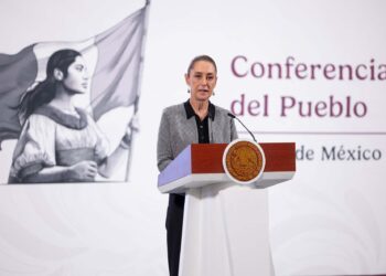 GOBIERNO DE MÉXICO PRESENTARÁ DENUNCIA EN LA FGR POR USO ILEGAL DEL AGUA EN PROPIEDAD DEL EXGOBERNADOR DE CHIHUAHUA, CÉSAR DUARTE; NO SE PERMITIRÁ LA APROPIACIÓN PRIVADA DE UN RECURSO DE LA NACIÓN: PRESIDENTA CLAUDIA SHEINBAUM