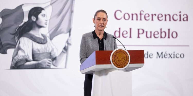 GOBIERNO DE MÉXICO PRESENTARÁ DENUNCIA EN LA FGR POR USO ILEGAL DEL AGUA EN PROPIEDAD DEL EXGOBERNADOR DE CHIHUAHUA, CÉSAR DUARTE; NO SE PERMITIRÁ LA APROPIACIÓN PRIVADA DE UN RECURSO DE LA NACIÓN: PRESIDENTA CLAUDIA SHEINBAUM