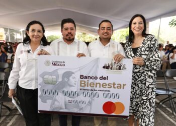 Con becas, más jóvenes continúan por el camino de la educación: Iemsysem