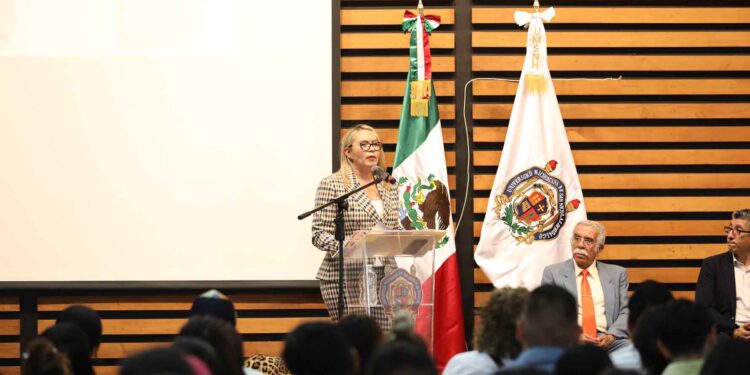 UMSNH tiene mayor aceptación de estudiantes vinculados en instituciones zoológicas: AZCARM