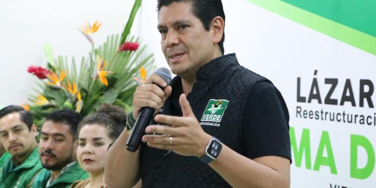 Ernesto Núñez Aguilar anuncia respaldo unánime del Partido Verde a iniciativa para regular el Buró de Crédito