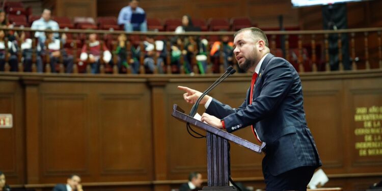 Proponce Reyes Galindo “Muerte cívica” a funcionarios corruptos en Michoacán