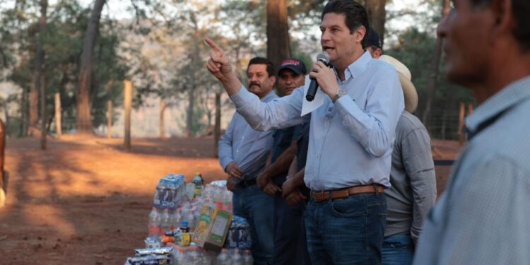 Anuncia Alfonso Martínez, denuncia por incendio a la Loma de Santa María