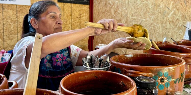 Cocineras tradicionales: los sabores del Festival Michoacán de Origen