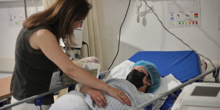 DIF Morelia celebra la maternidad con la entrega de más de 100 canastillas en hospitales