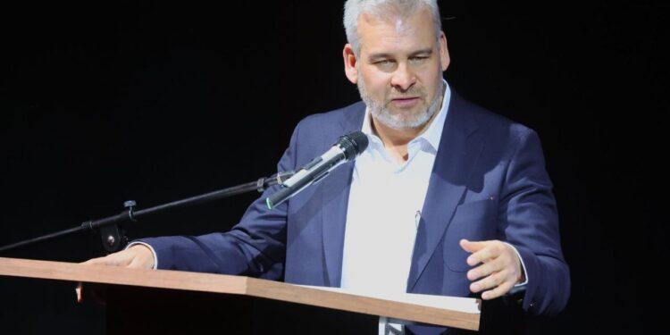 Hospital Universitario contará con especialidades que no existen en Michoacán: Bedolla