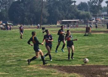 UMSNH gana por goleada en la Liga Municipal