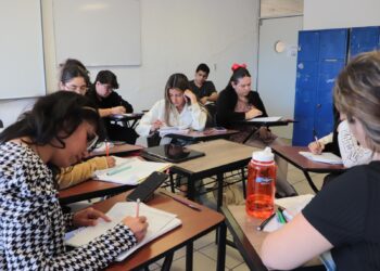Extienden inscripciones para cursos de idiomas en la Universidad Tecnológica