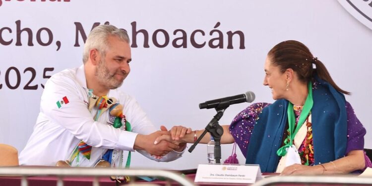 Agradece Bedolla a Sheinbaum impulso para que Michoacán sea motor del desarrollo del Pacífico